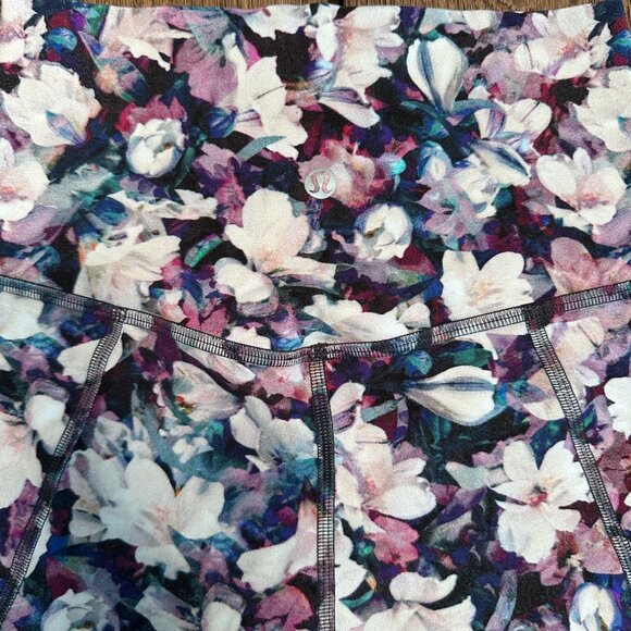 Lululemon Align Short *4" Utopia Multi Floral Size 4 - Picture 5 of 5